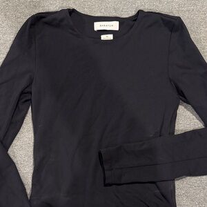 Babaton Classic Black Long Sleeve stretch Tee